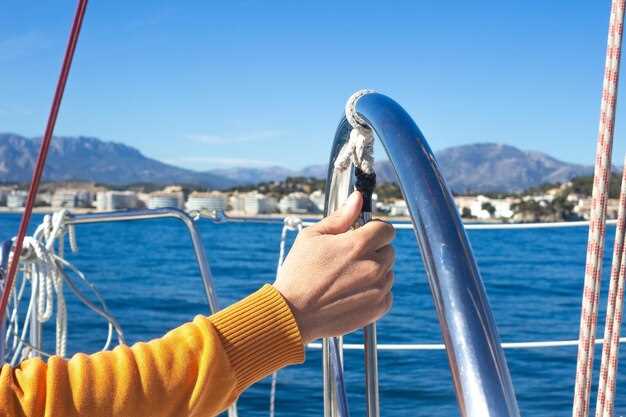 Choosing the Right Boat for Full-Time Living